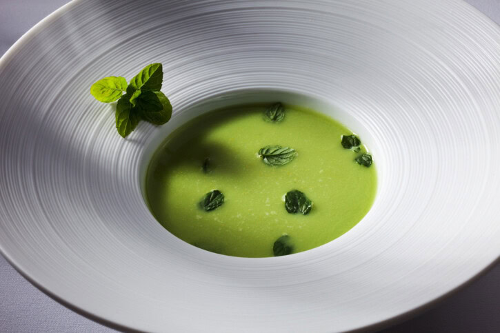 Spring Pea & Fresh Mint Soup